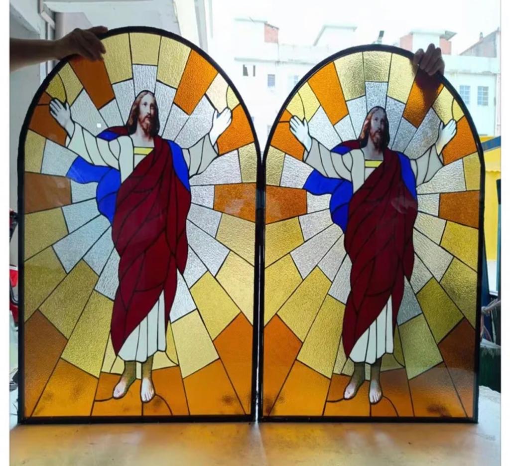 Vitral Religioso de la Ascensión de Jesús - Luz y Fe para Iglesias