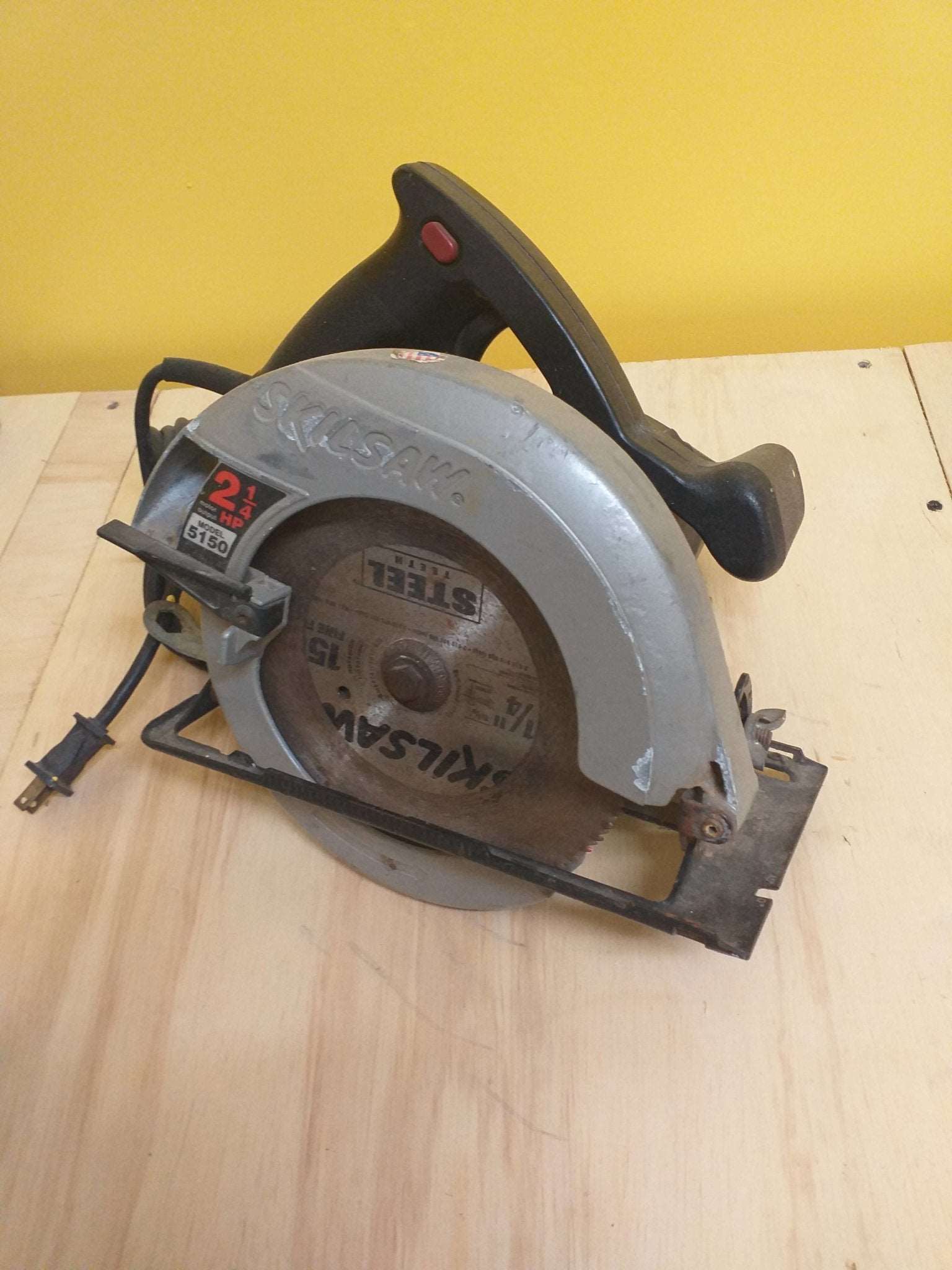 Sierra Circular Skilsaw - VillaCon Online